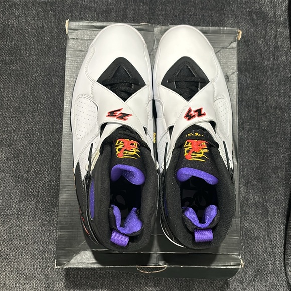 New air Jordan 8 - Picture 5 of 7